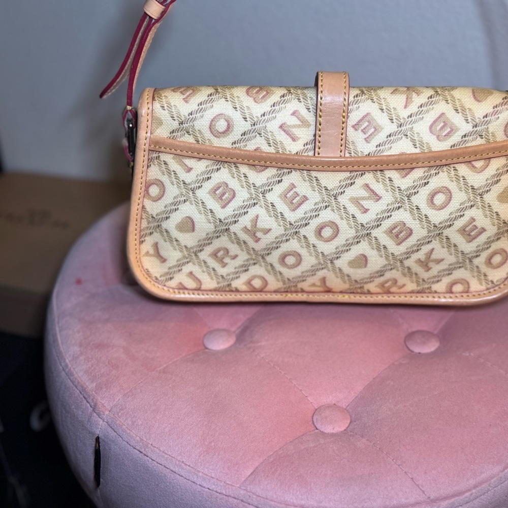 NWT Dooney & Bourke - Picture 3 of 7